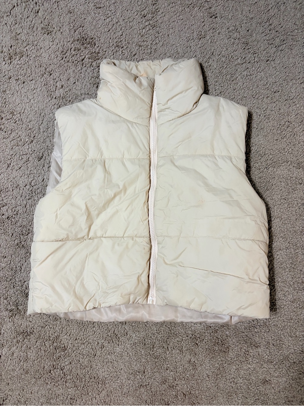 SHEIN Cream Quilted Puffer Vest with High Collar
